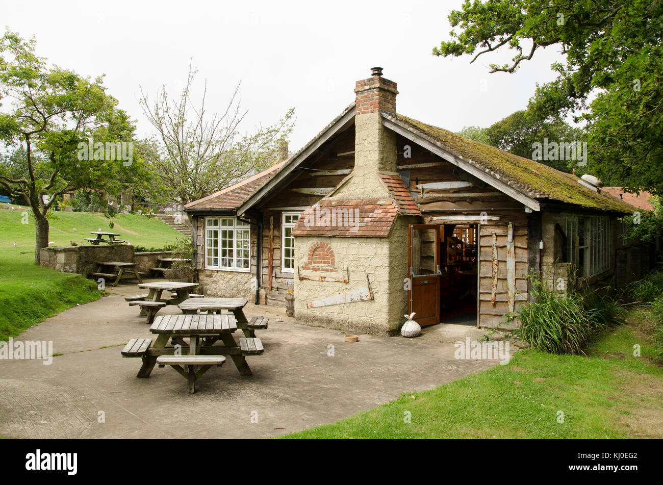 Inland photographs taken on the Isle Of Wight, mostly farm and Cottages
