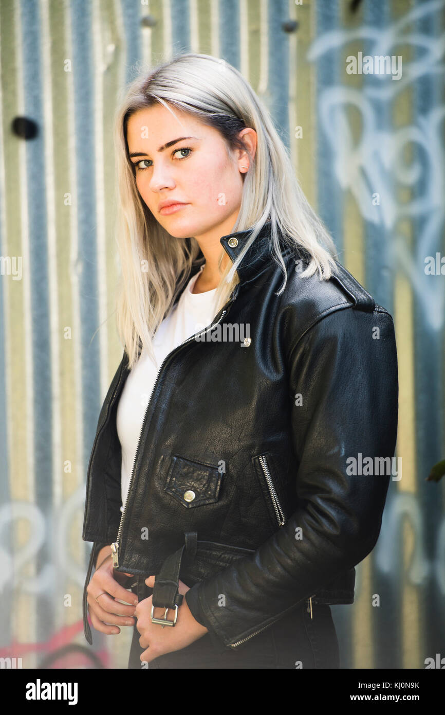 Jacket model girl sale
