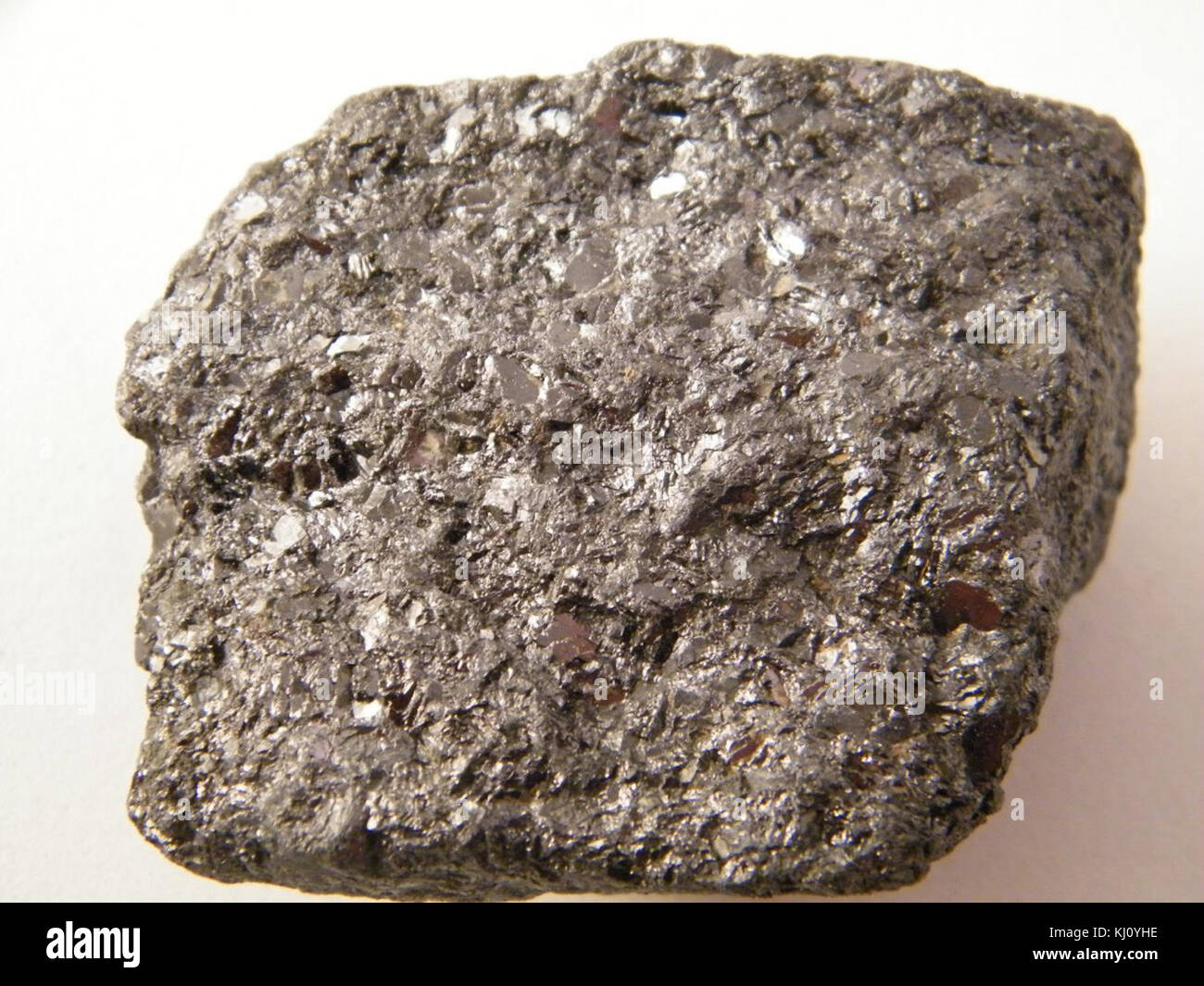 Ilmenite hi-res stock photography and images - Alamy