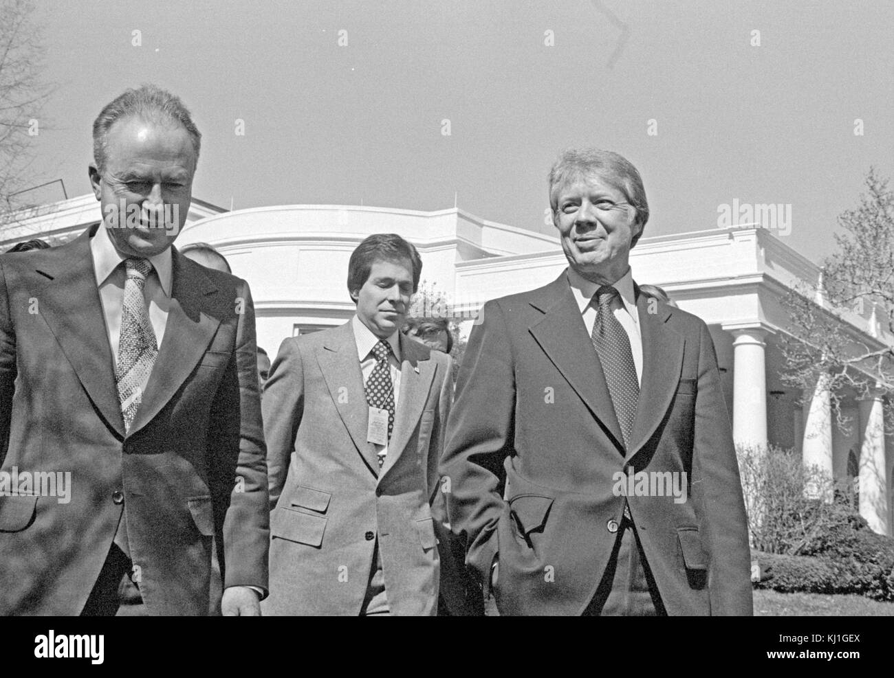 US President Jimmy Carter and Israeli Prime Minister Yitzhak Rabin, at the White House 1977 Stock Photo