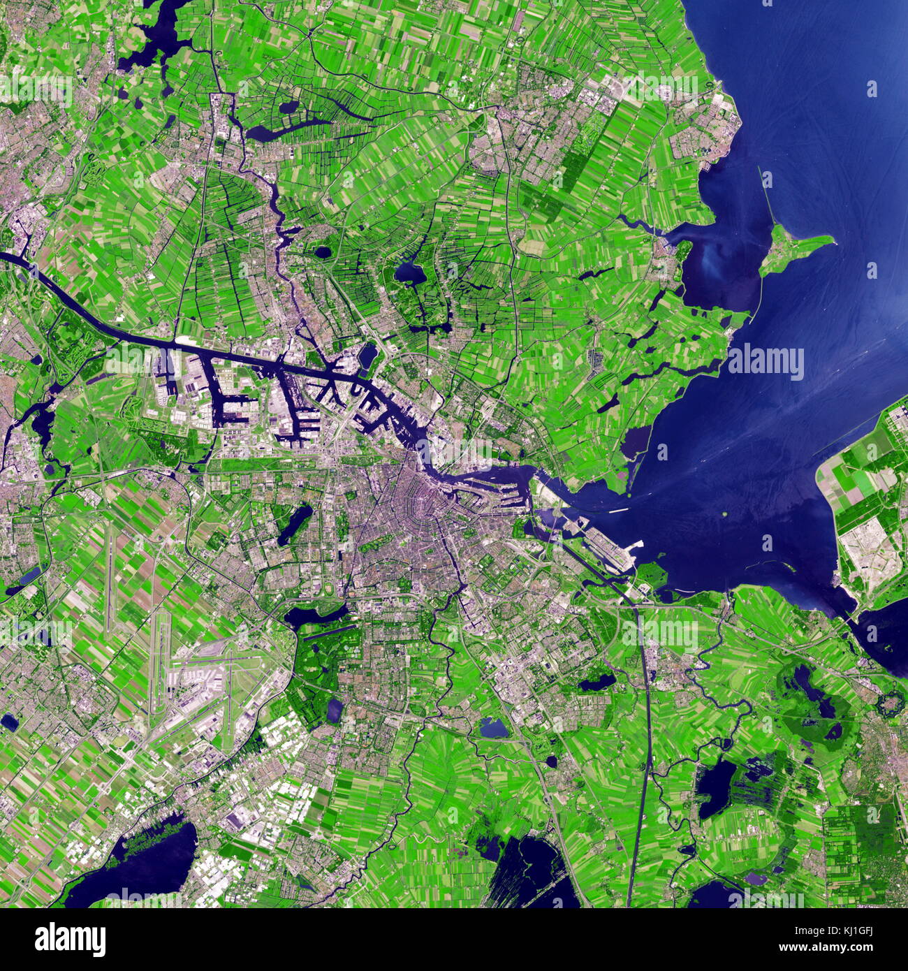 Netherlands satellite image hi-res stock photography and images - Alamy