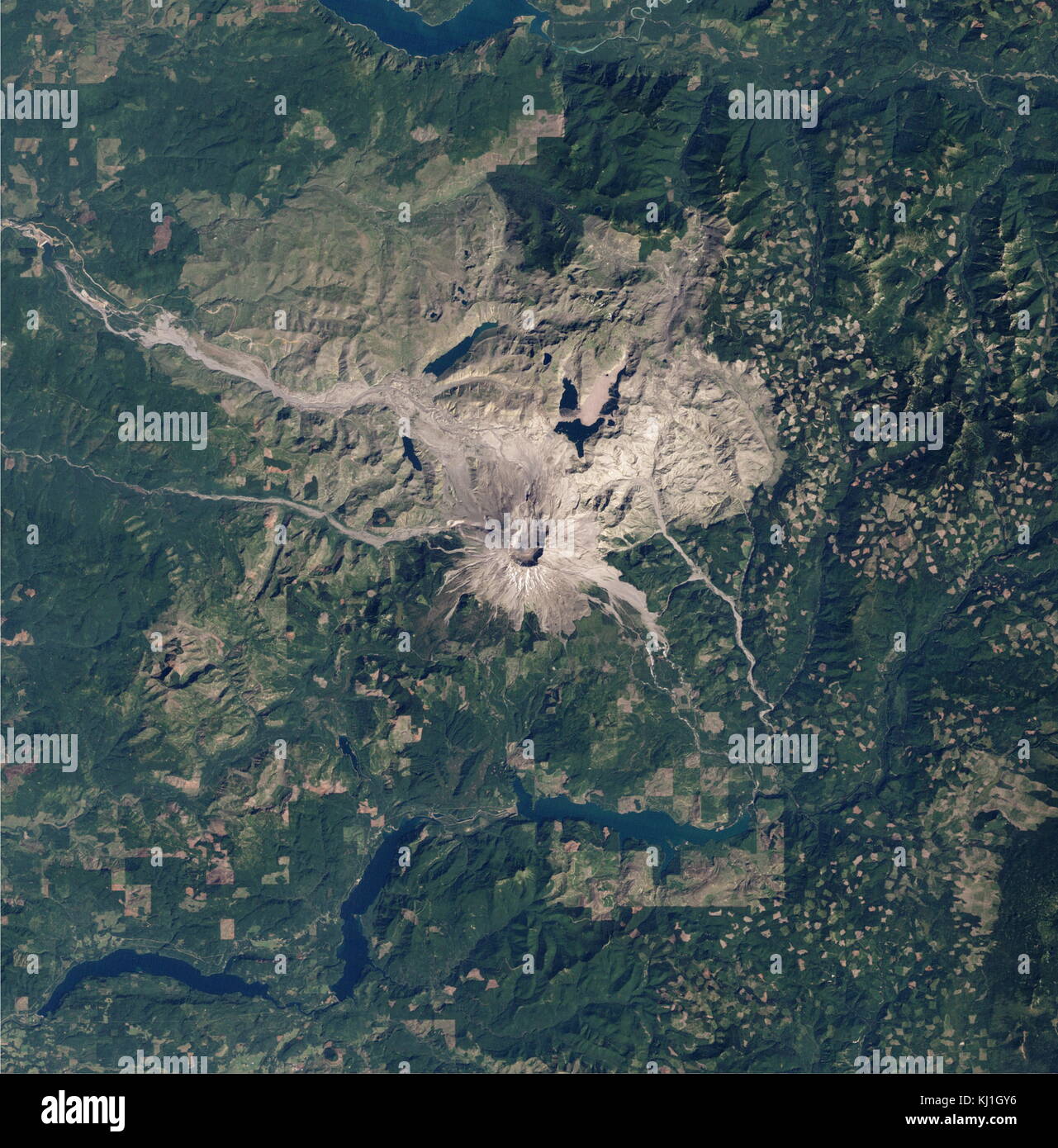 Site of the Mount St Helens Volcanic eruption, as it appeared in 1989 ...