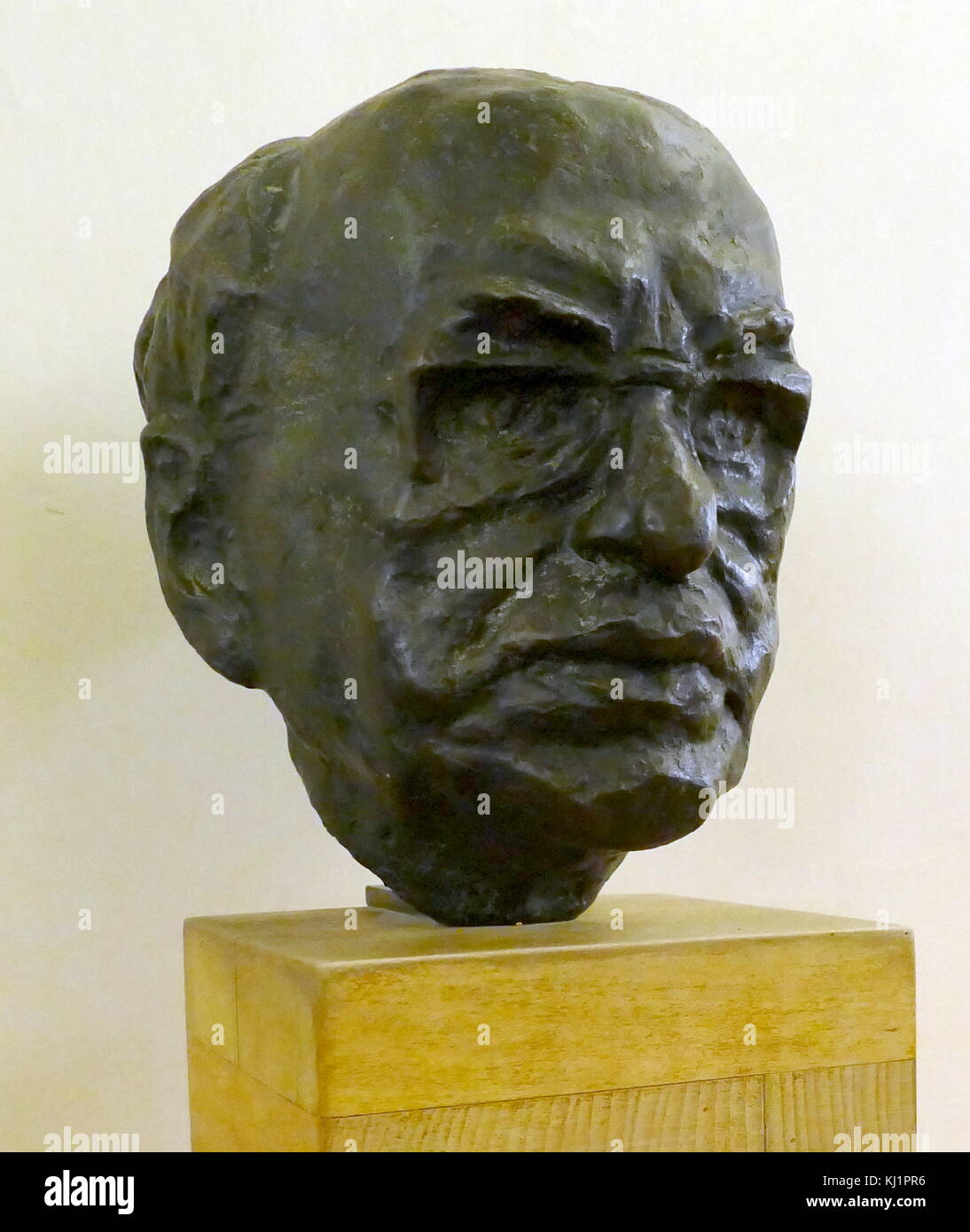 1963 Bust depicting Zalman Shazar; Israeli politician, author and poet. Shazar served as the third President of Israel from 1963 to 1973 Stock Photo