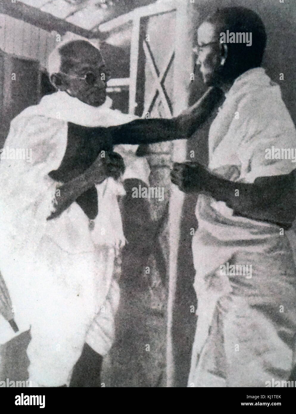 Vinayak Narahari 'Vinoba' Bhave with Mahatma Gandhi 1947 Stock Photo