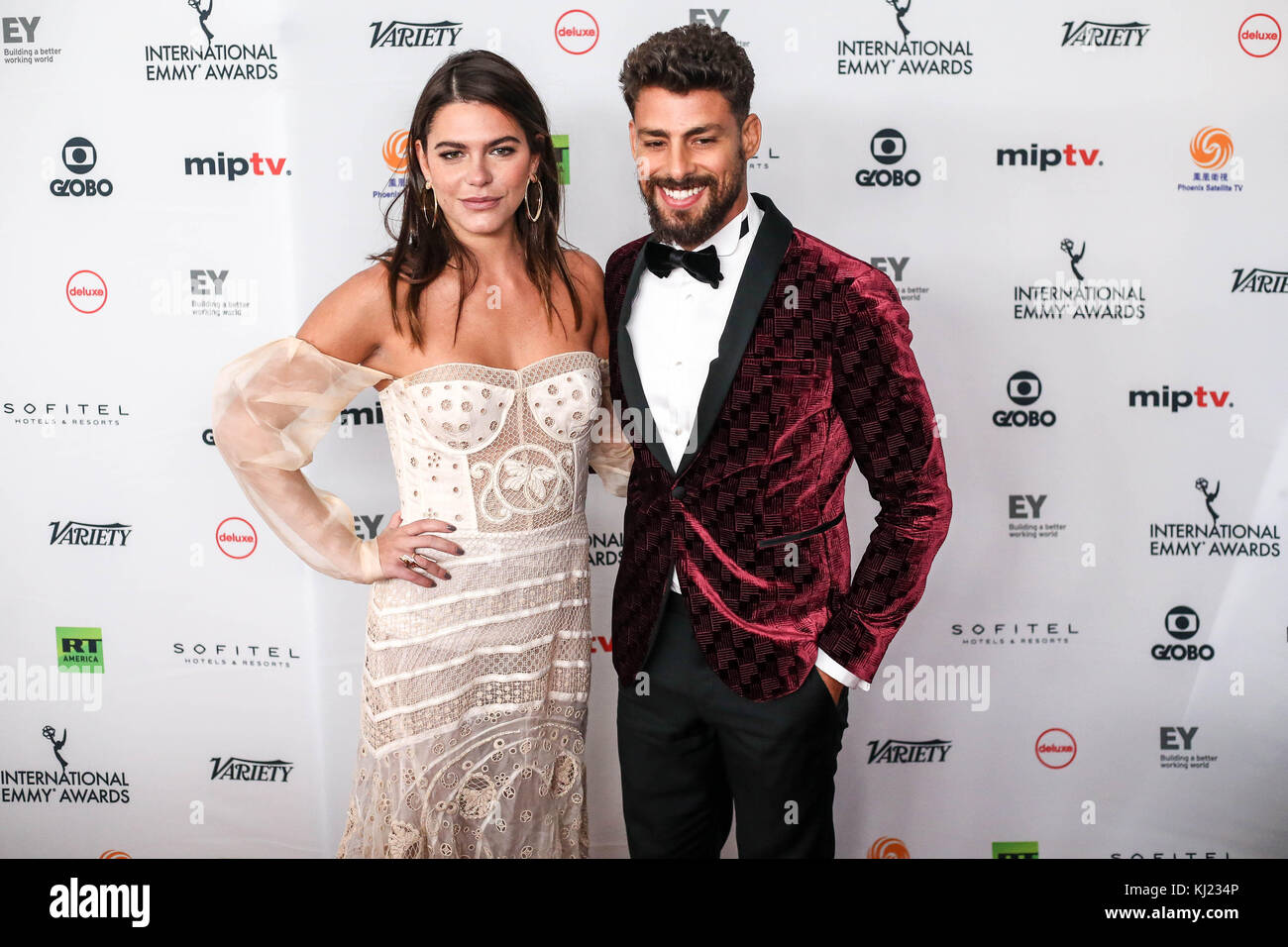New York, USA. 20th November, 2017. Mariana Goldfarb  and Cauã Reymond during the 45th International Emmy awards gala in New York city on November 20, 2017. The International Emmy Award is an award ceremony bestowed by the International Academy of Television Arts and Sciences in recognition to the best television programs initially produced and aired outside the United States.   (PHOTO: WILLIAM VOLCOV/BRAZIL PHOTO PRESS) Stock Photo