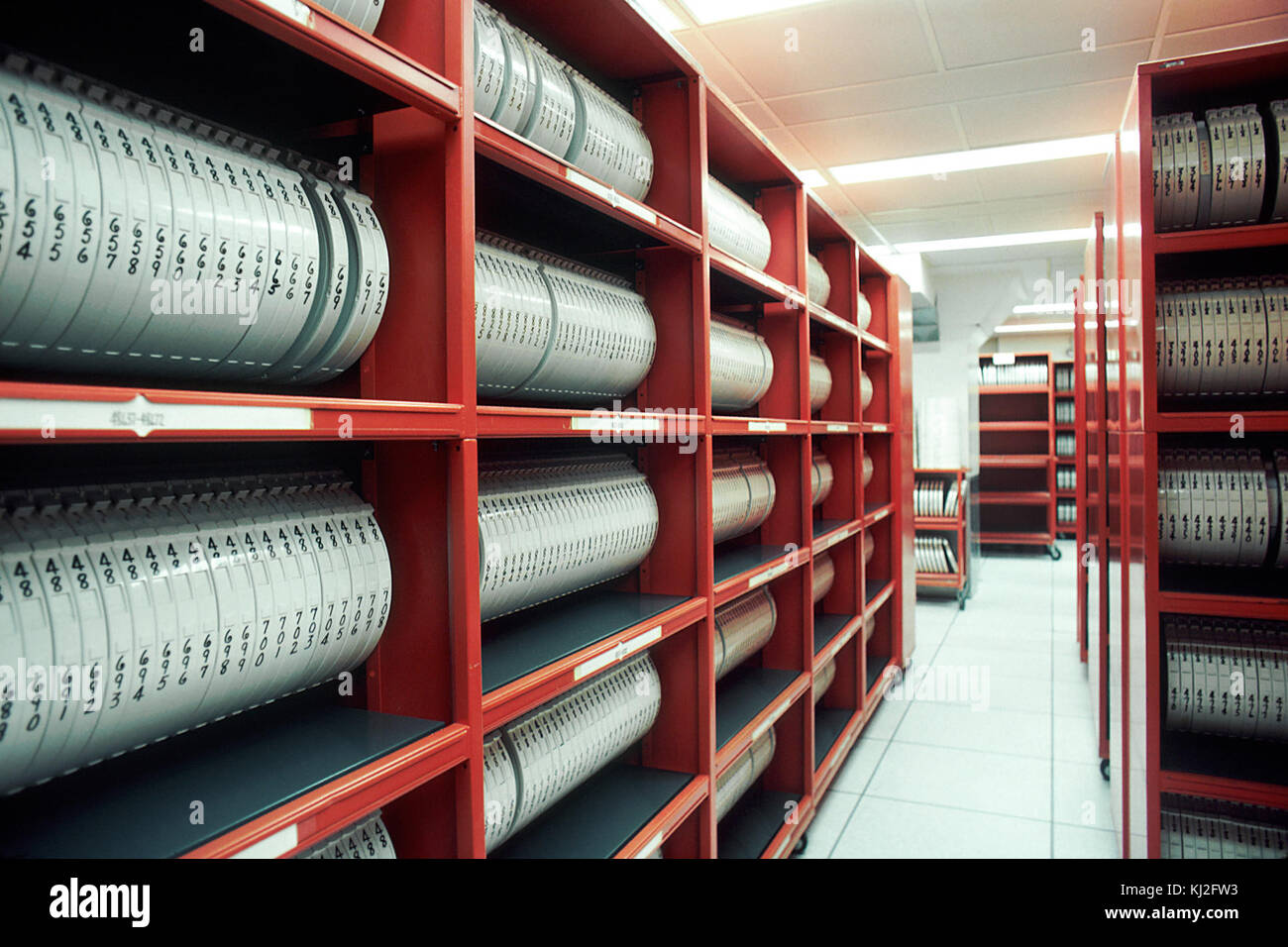 Computer tapes hi-res stock photography and images - Alamy Computer tapes hi-res stock photography and images - Alamy