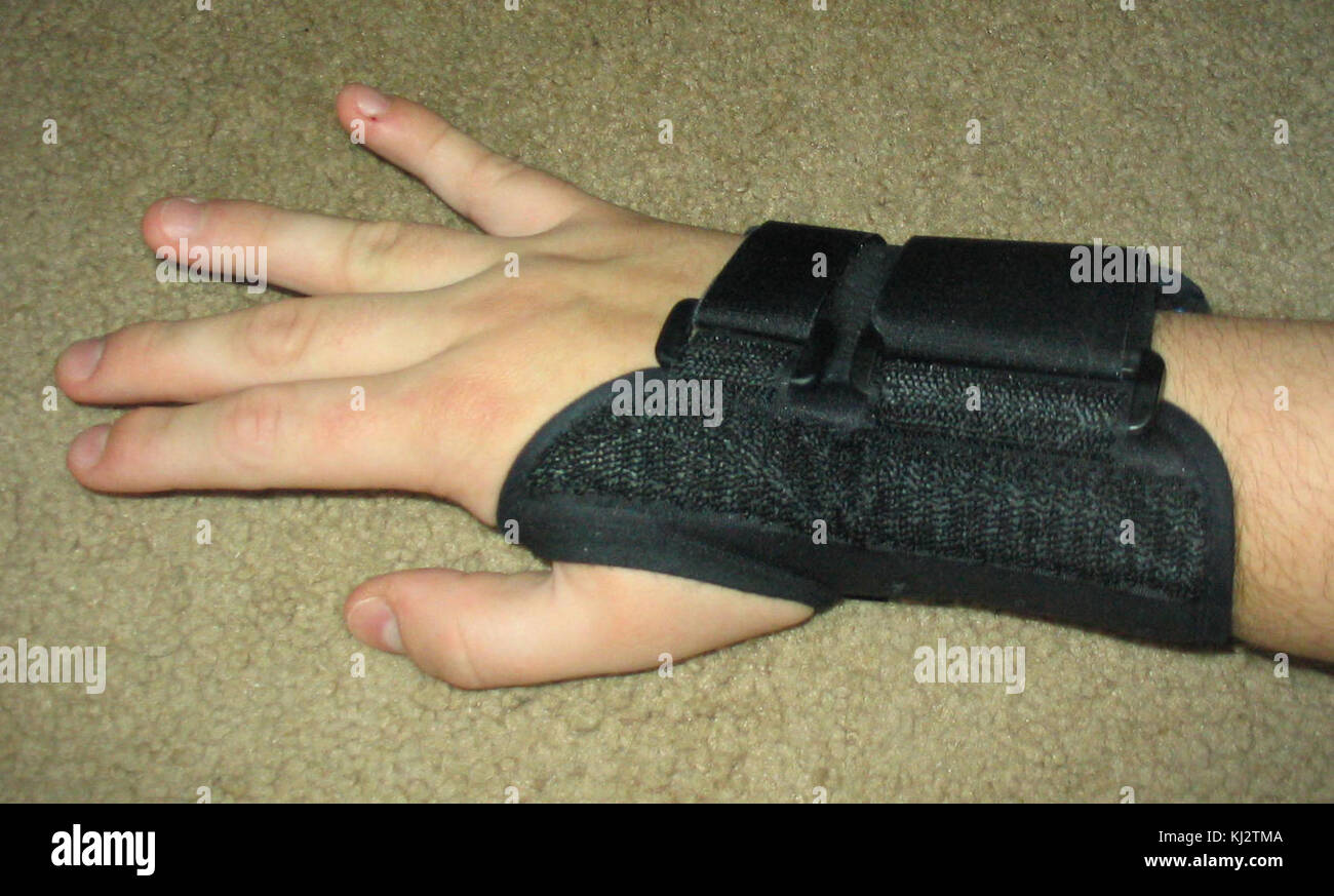 Carpal tunnel splint Stock Photo Alamy
