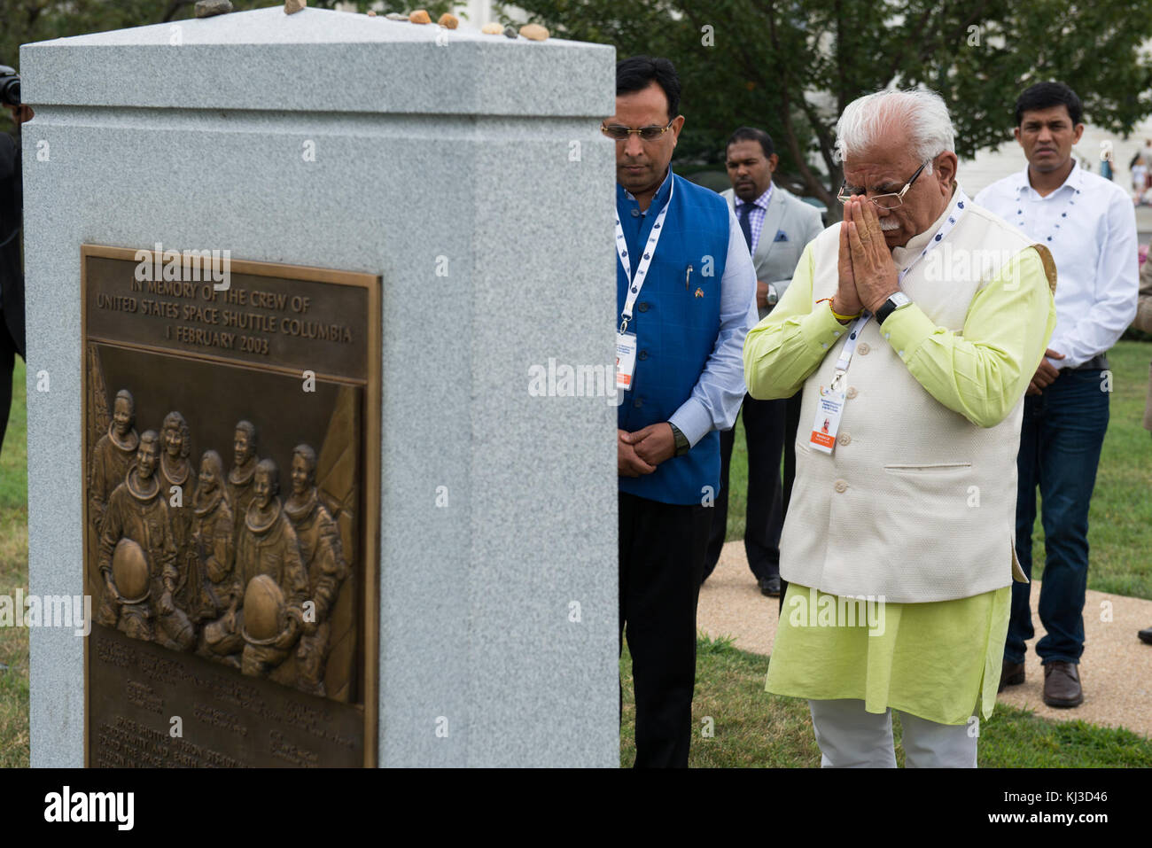 Chief Minister Manohar Lal Khattar takes part in a wreath-laying ceremony at the Space Shuttle Columbia Memorial (20500219770) Stock Photo