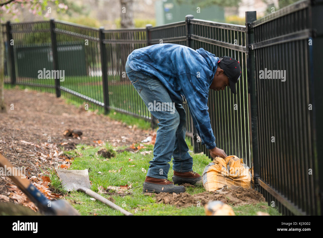 North American Fence Contractors Association volunteers build fence in