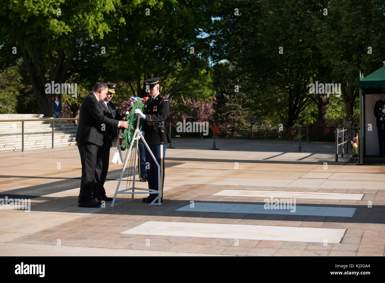 Minister of the Kosovo Security Force and Commander of the KSF lay a wreath at the Tomb of the Unknown Soldier in Arlington National Cemetery (26269126230) Stock Photo