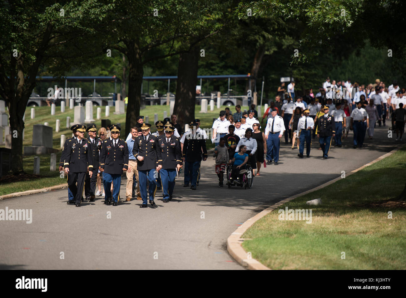 Chaplain Corps honors 241st Anniversary during ceremony in Arlington National Cemetery (28556773341) Stock Photo