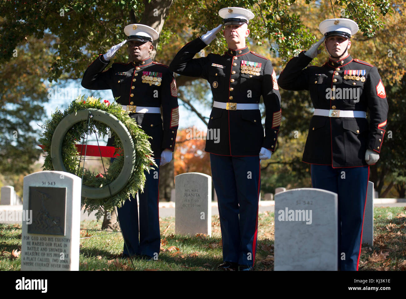 U.S. Marines place wreaths for the 241st Marine Corps Birthday in Arlington National Cemetery (30864336236) Stock Photo