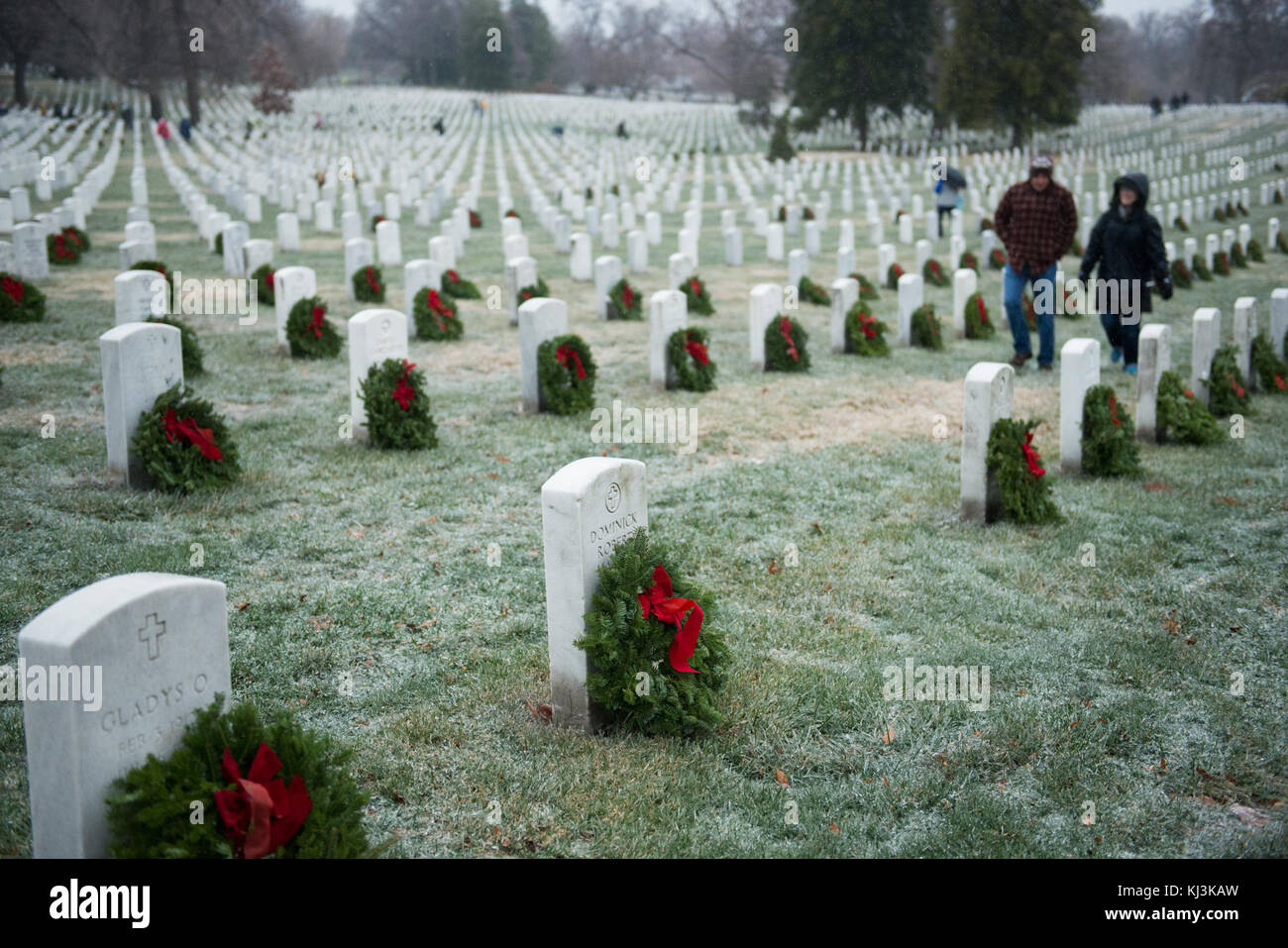 Wreaths Across America in Arlington National Cemetery (31704926555