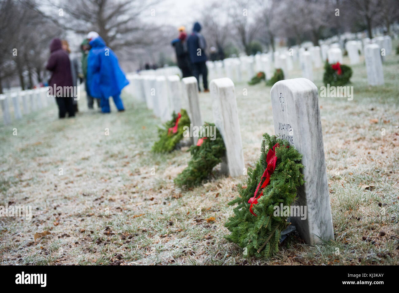 Wreaths Across America in Arlington National Cemetery (31332242570