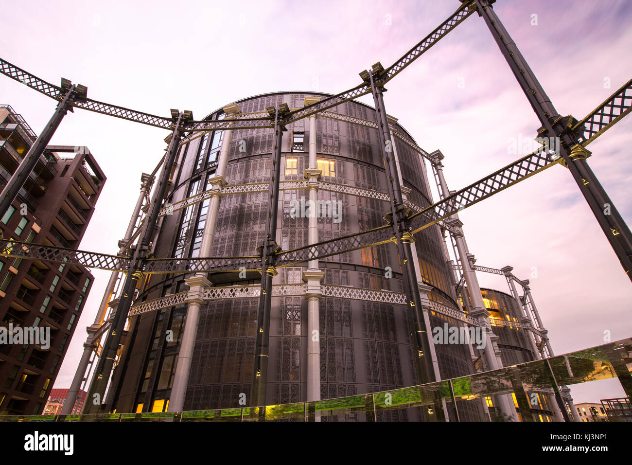 Gas Holders High Resolution Stock Photography and Images Alamy