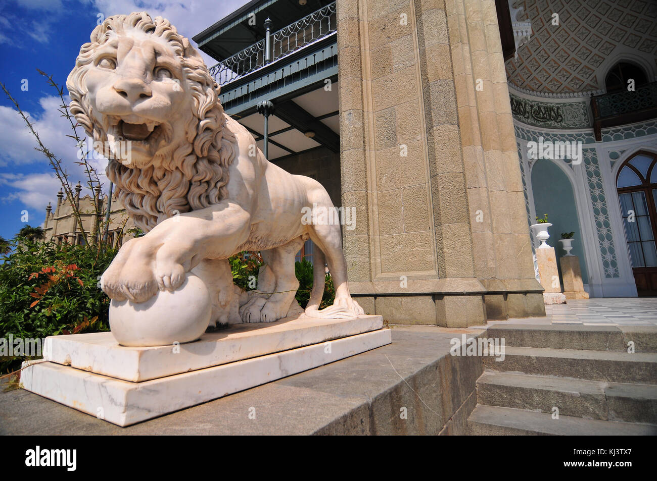 Sculpture of the Medici Lion on the southern facade of the Vorontsov ...