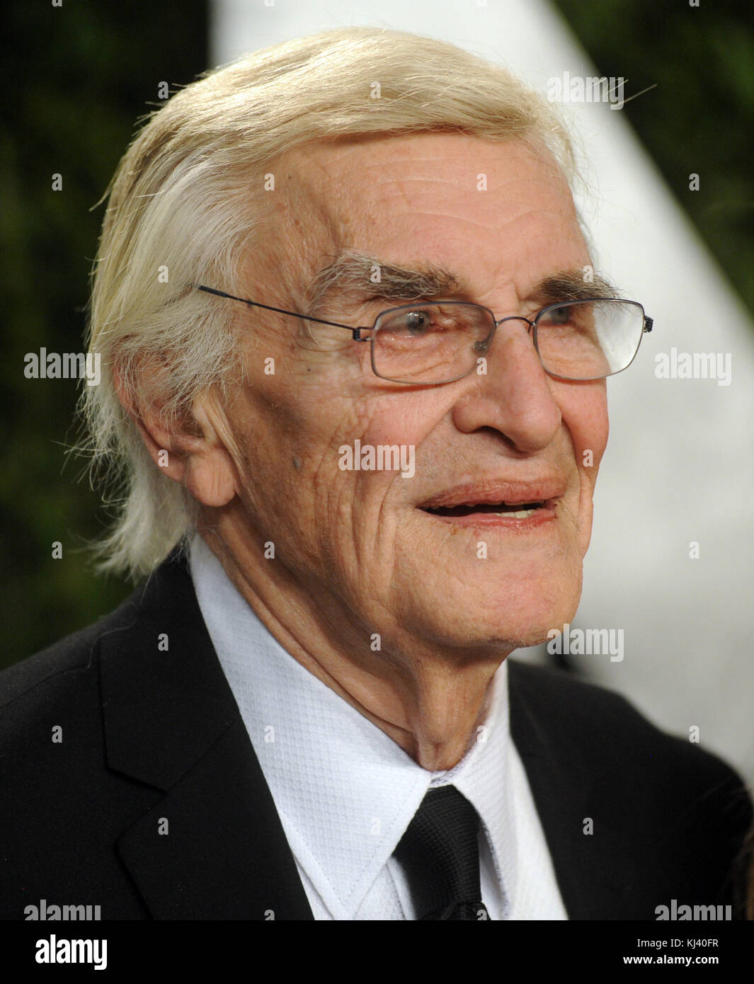 WEST HOLLYWOOD, CA - FEBRUARY 24: Martin Landau  arrives at the 2013 Vanity Fair Oscar Party at Sunset Tower on February 24, 2013 in West Hollywood, California  People:  Martin Landau Stock Photo