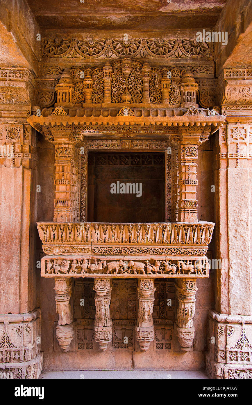 Inner view of Adalaj Ni Vav (Stepwell), or Rudabai Stepwell.  Ahmedabad, Gujarat, India Stock Photo