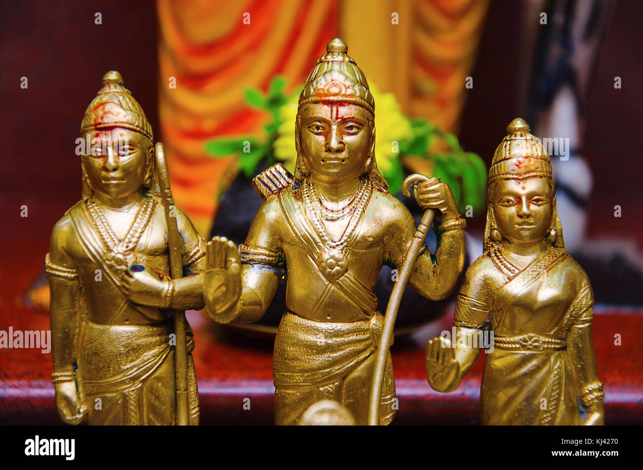 Close up of Lord Rama, Lakshman and Sita -Janaki Parivar statues in Brass. Patit Pavan Sri Ram Mandir, Belgavi, Karnataka, India Stock Photo