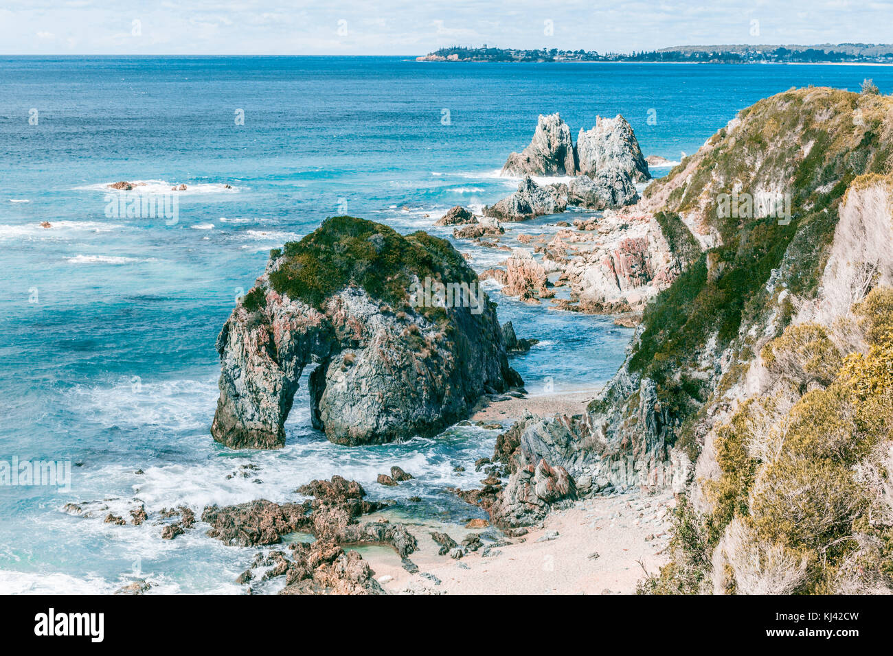 Horse Head rock formation on ocean shore in NSW, Australia Stock Photo
