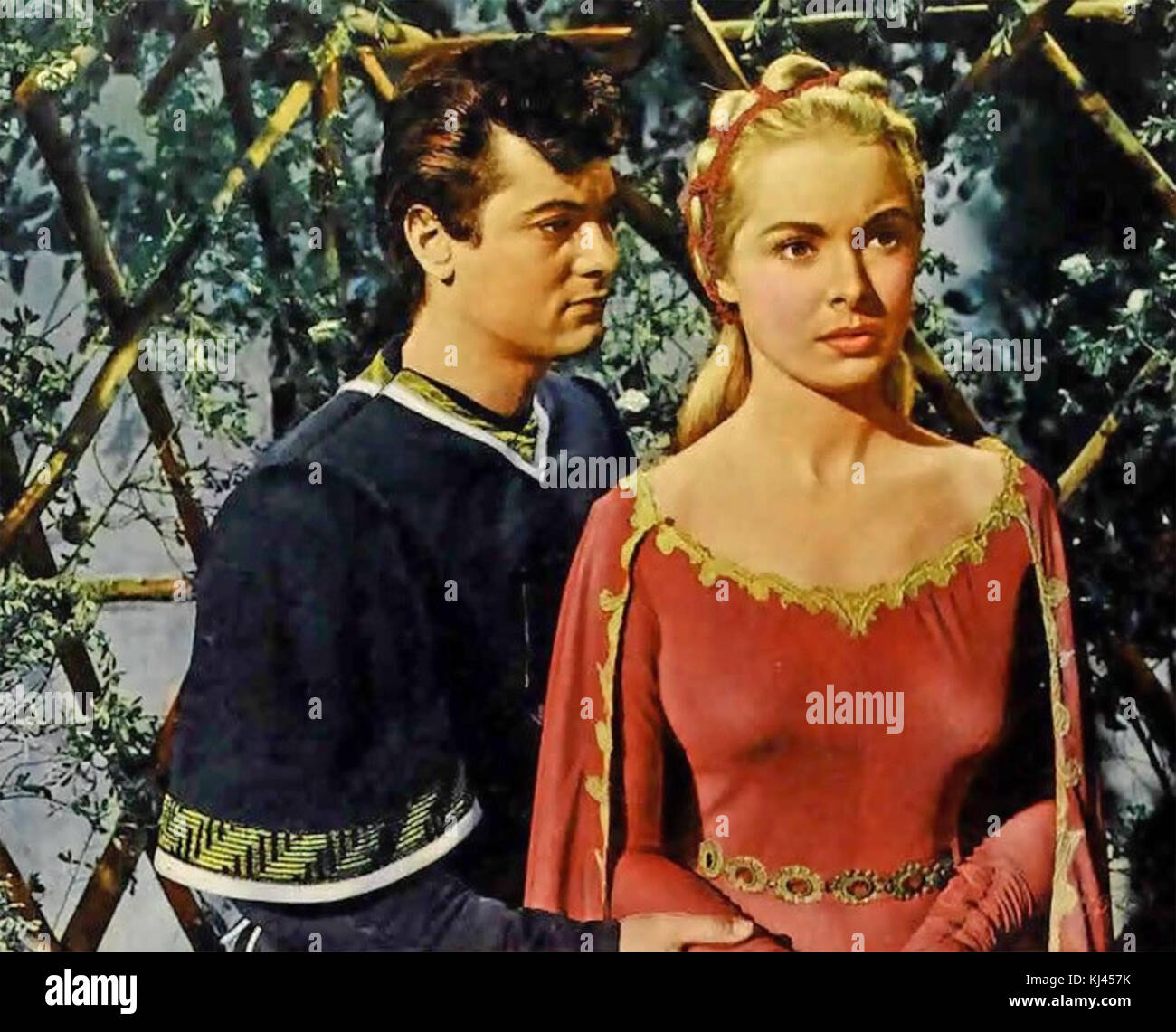 THE BLACK SHIELD OF FALWORTH 1954 Universal International film with Janet Leigh and Tony Curtis Stock Photo
