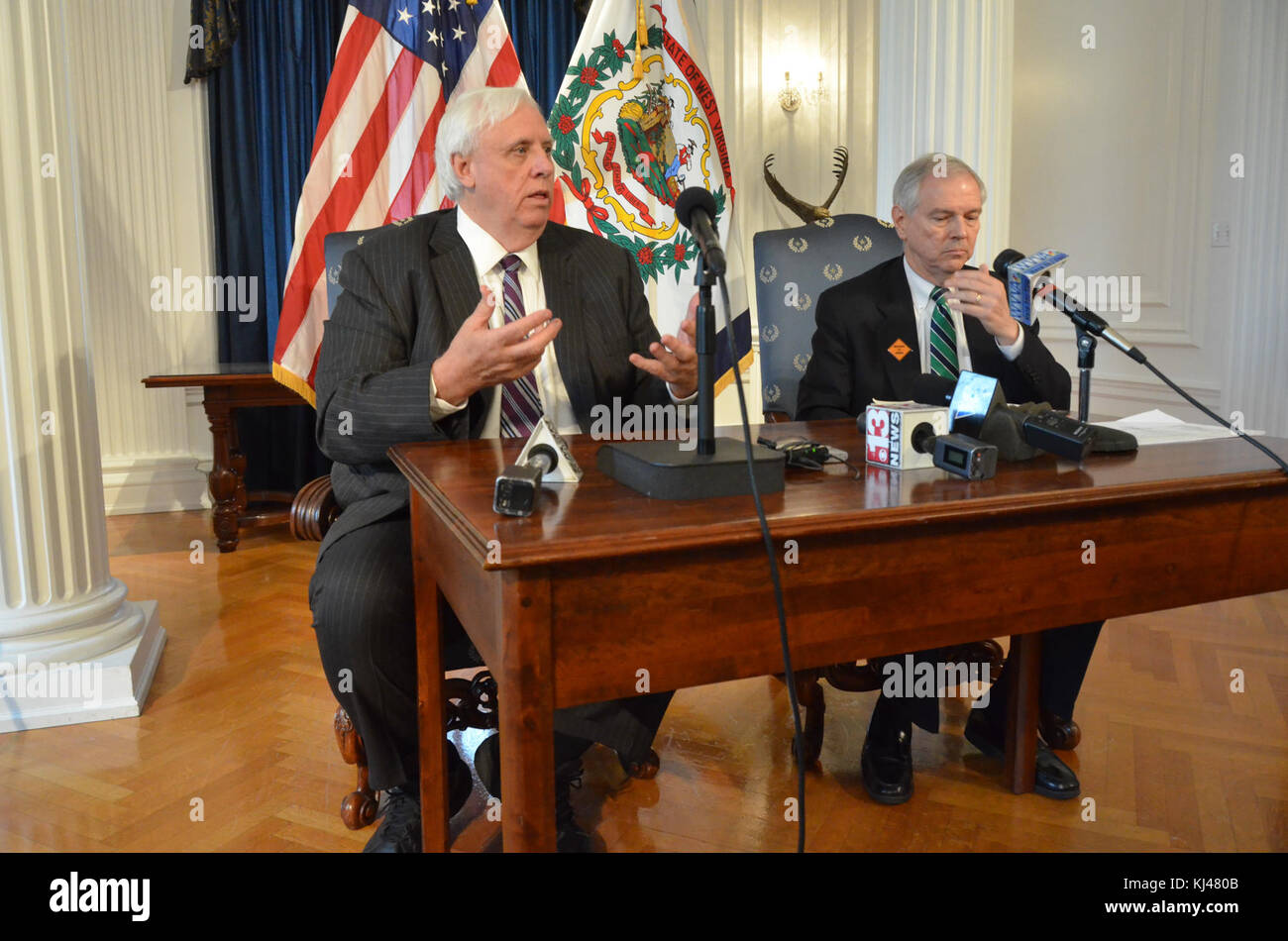 Jim Justice DSC 8103 (32928289373) Stock Photo