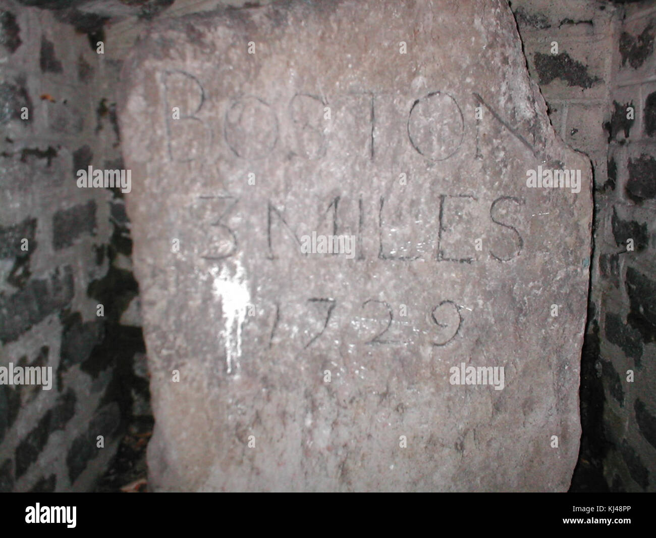 Lower Post Road MP 3 close Stock Photo Alamy