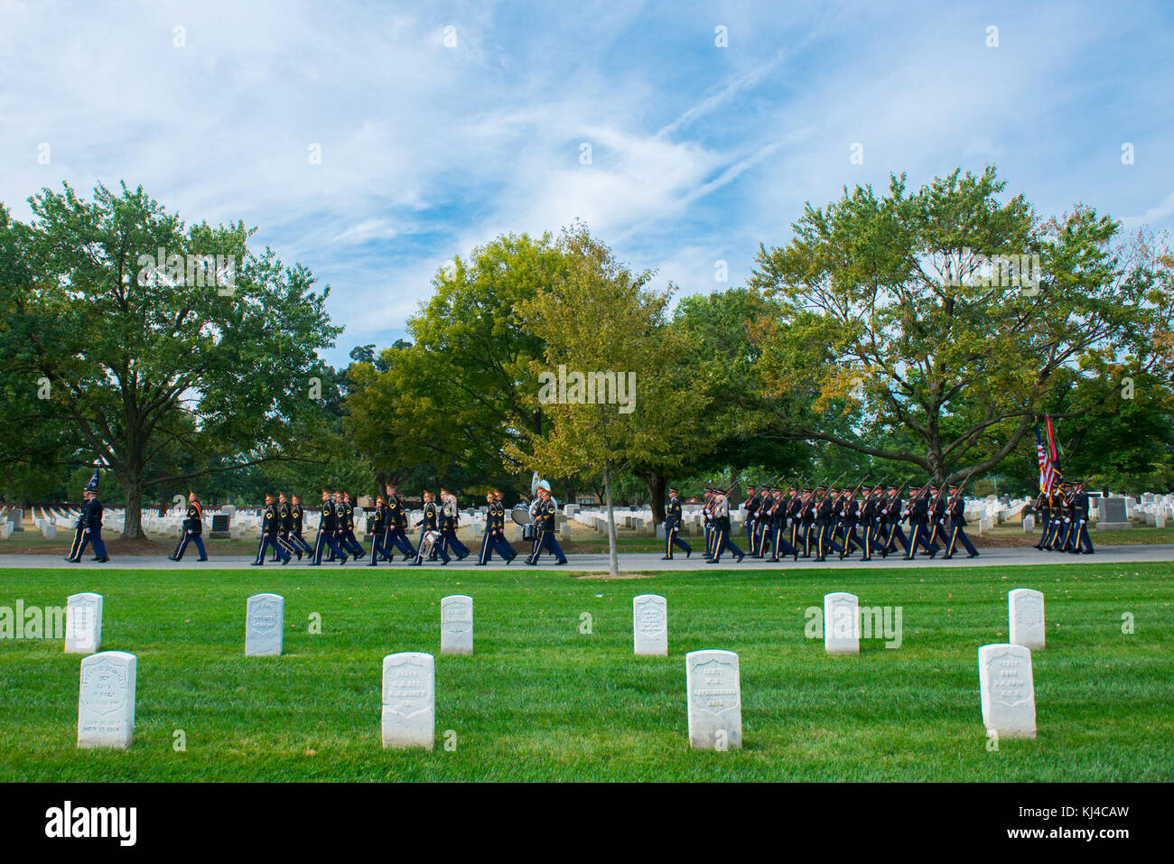 Full Honors Graveside Service for Army Air Forces 1st. Lt. Francis Pitonyak at Arlington National Cemetery (37203403986) Stock Photo
