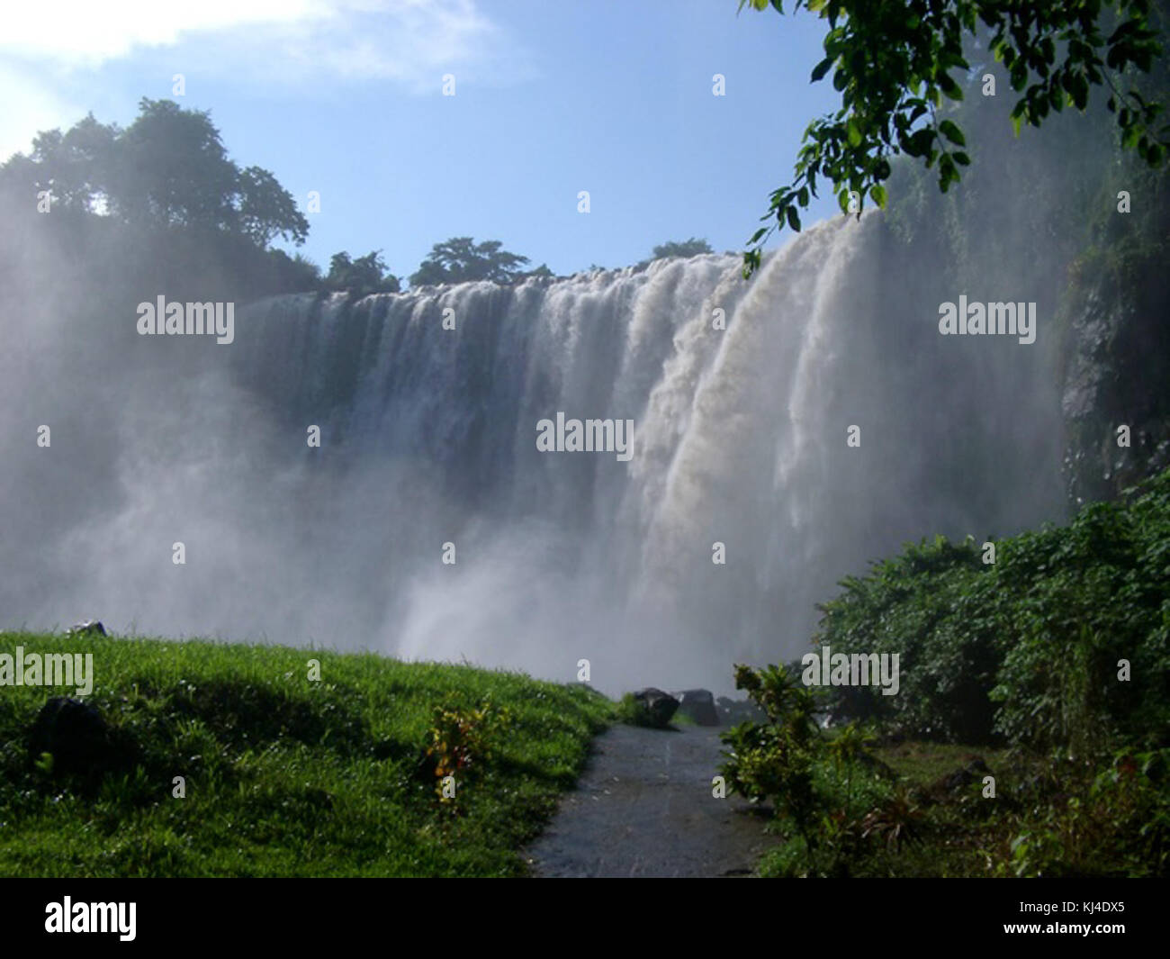 Salto de Eyipantla waterfall Stock Photo Alamy
