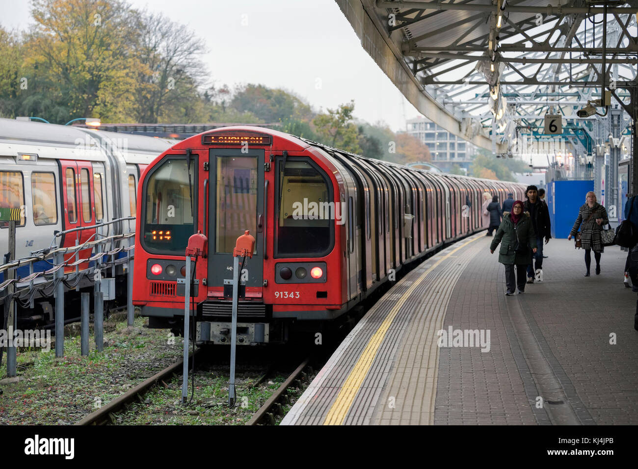 Ealing Broadway High Resolution Stock Photography and Images Alamy