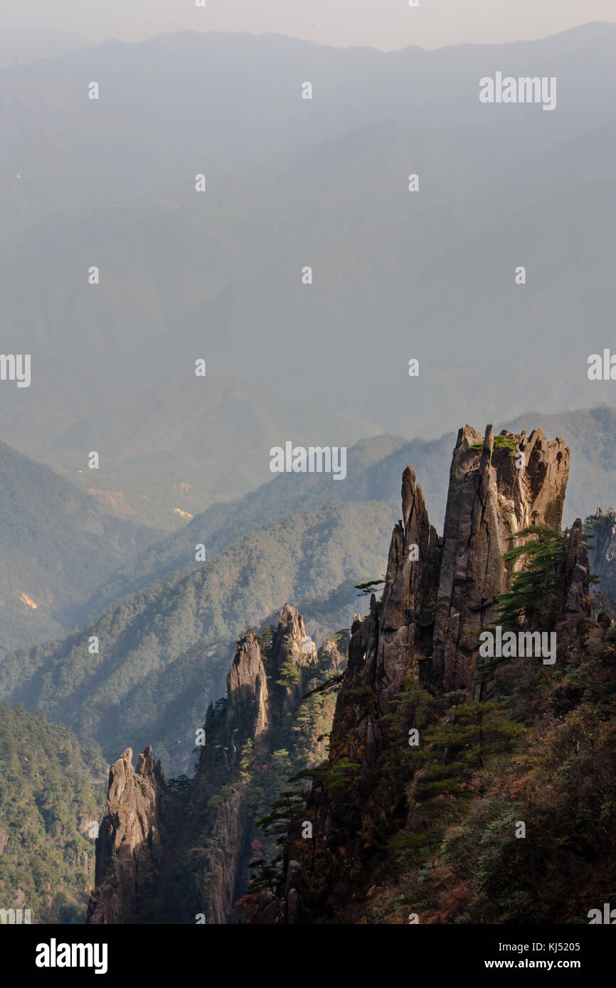 Pointy peaks on Yellow Mountain in China Stock Photo