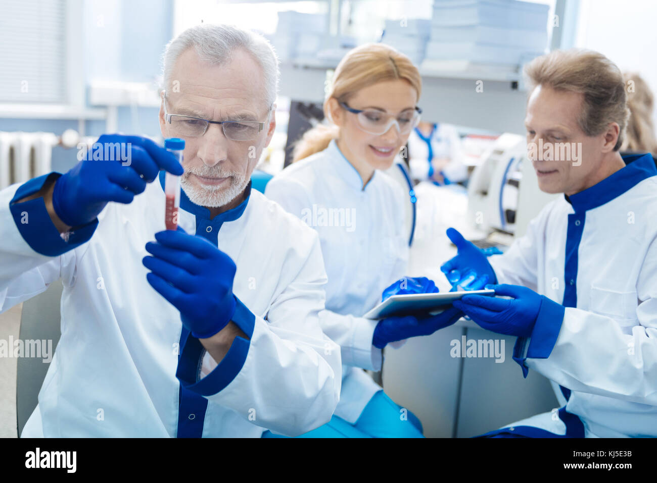 Experienced researchers making analysis in the lab Stock Photo Alamy