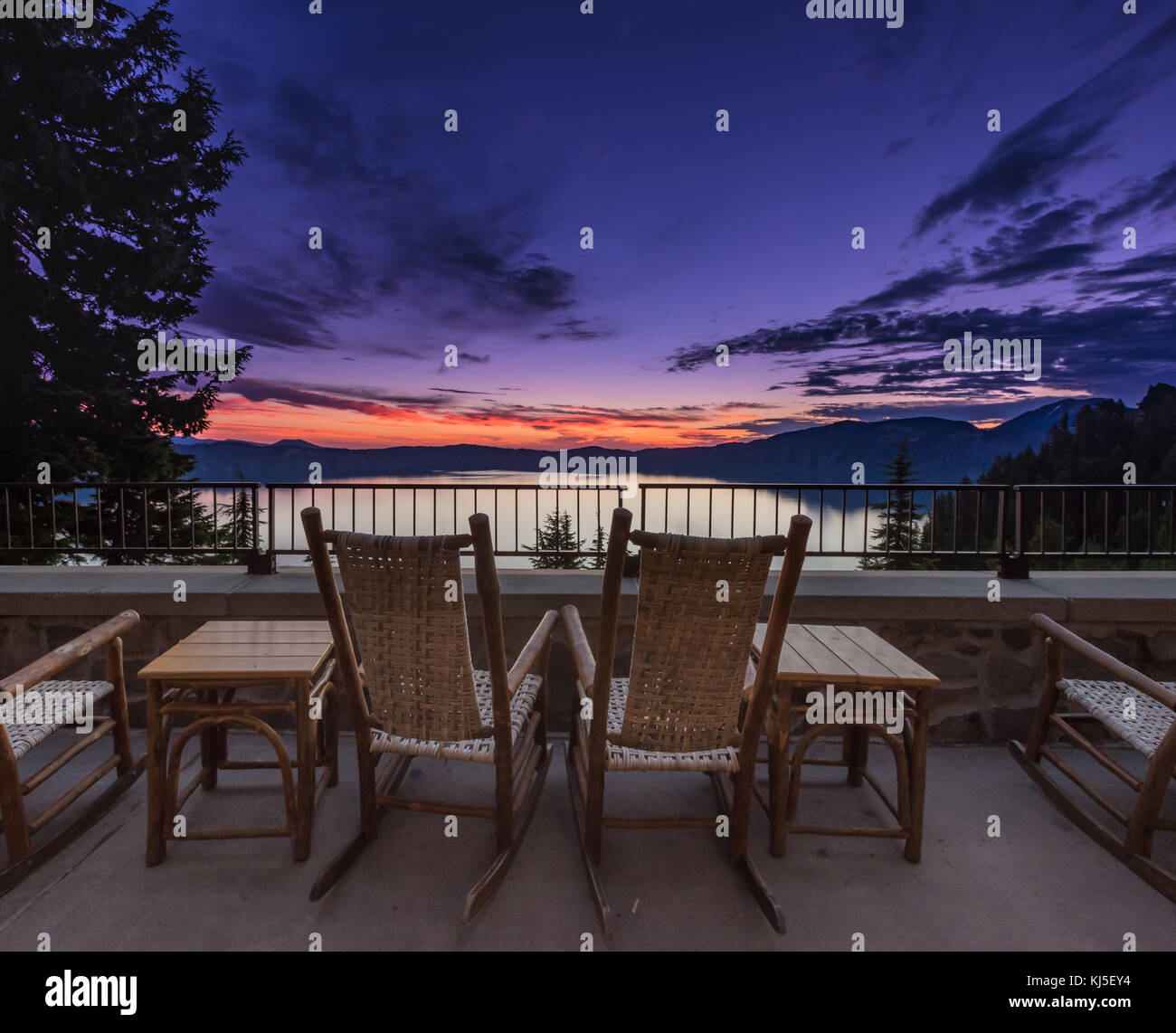Rocking Chairs Overlook Sunrise at Crater Lake Stock Photo Alamy