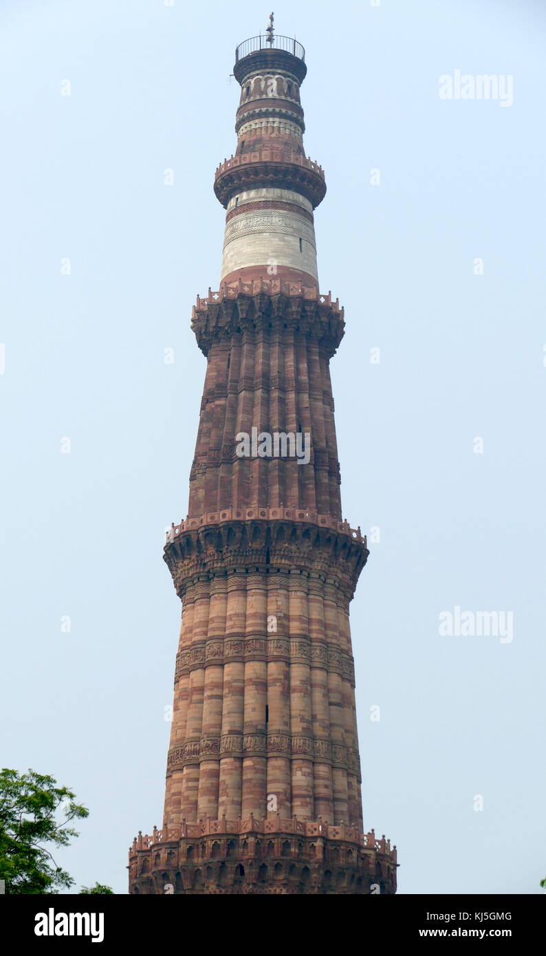 Qutab Minar is a minaret that forms part of the Qutb complex, a UNESCO World Heritage Site in ... - Metre Sandstone Tower