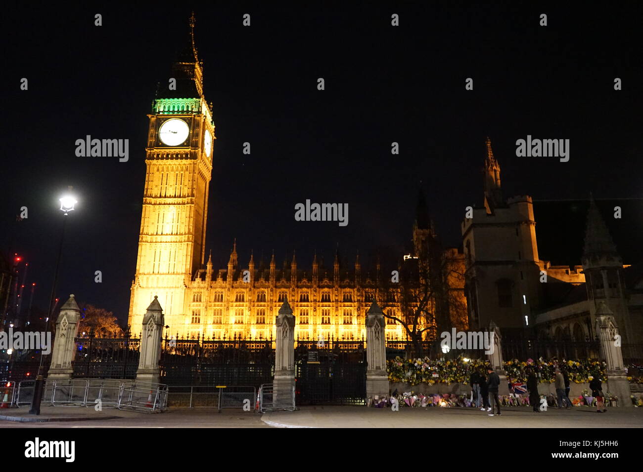 Tributes at Westminster in London following the 22 March 2017, a terrorist attack in the vicinity of the Palace of Westminster in London, seat of the British Parliament. Stock Photo