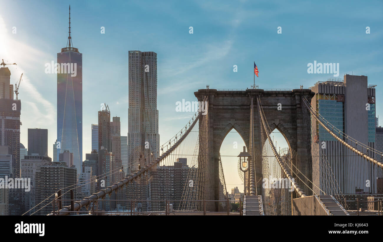 New York City skyline with Brooklyn Bridge Stock Photo