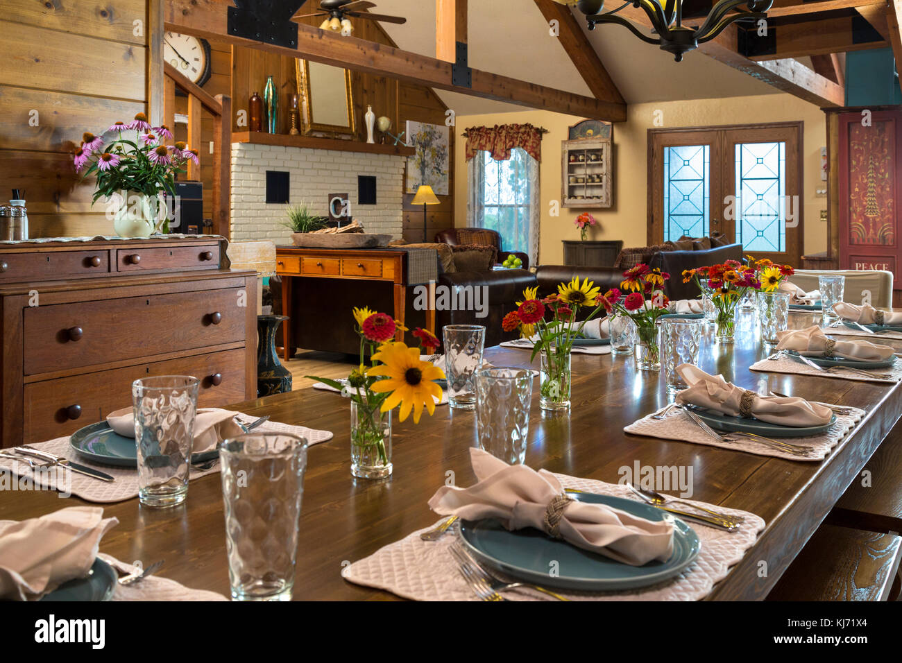 Set dining room, Cedar Crest Lodge, Pleasanton, Kansas, USA Stock Photo
