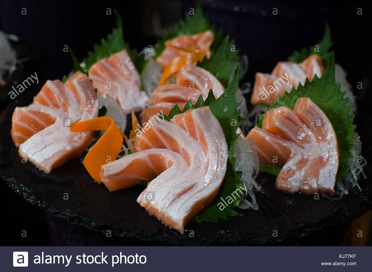 How to salt salmon abdomen How to salt salmon abdomen
