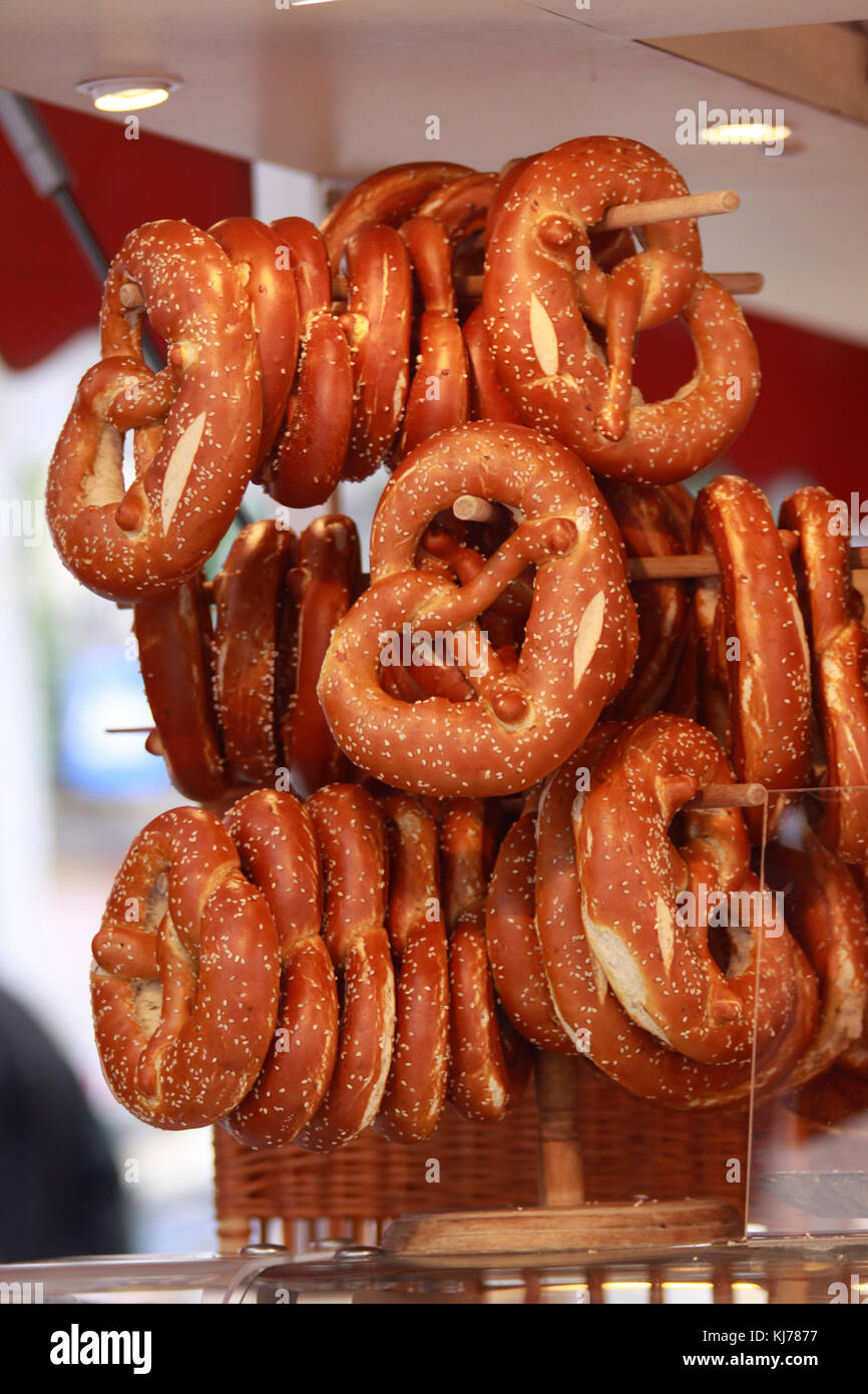 bakery of pretzels in Salzburg Stock Photo Alamy