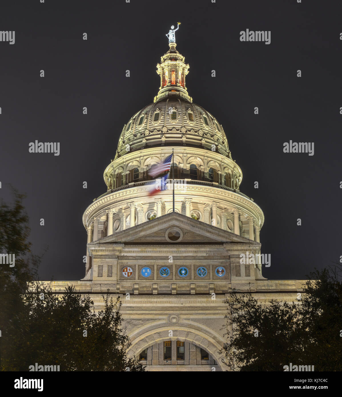 All 94+ Images what color granite is the texas capitol building in austin? Superb