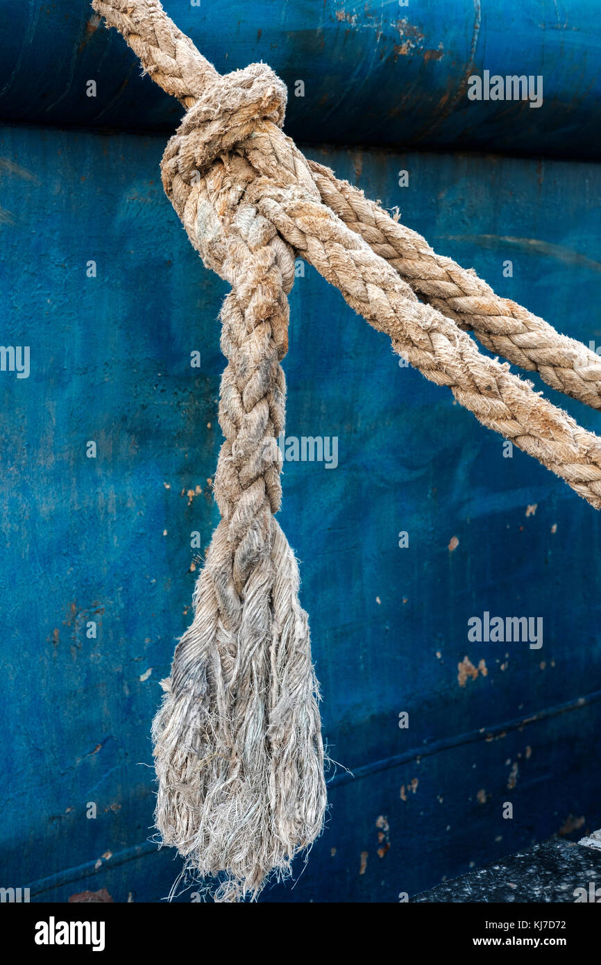 Mooring rope knot hires stock photography and images Alamy
