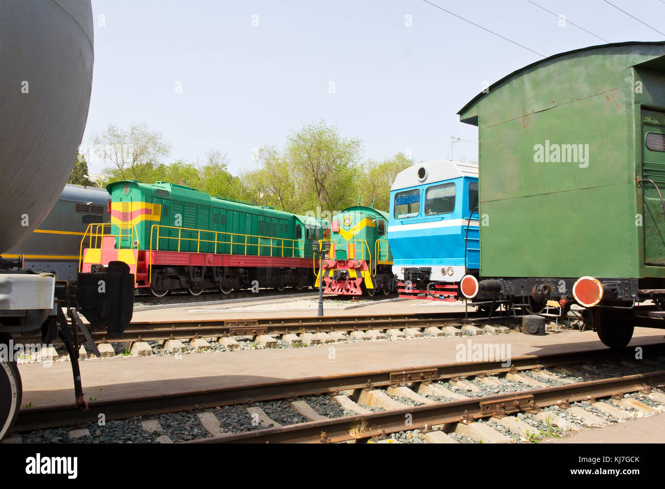 Photo of Russian rail road locomotive in Samara Stock Photo - Alamy