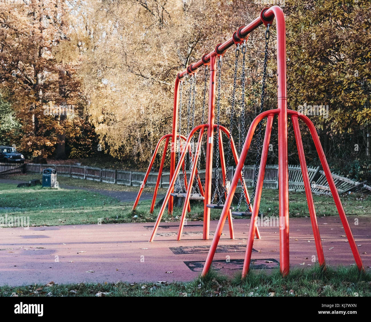 Old metal swing set hires stock photography and images Alamy