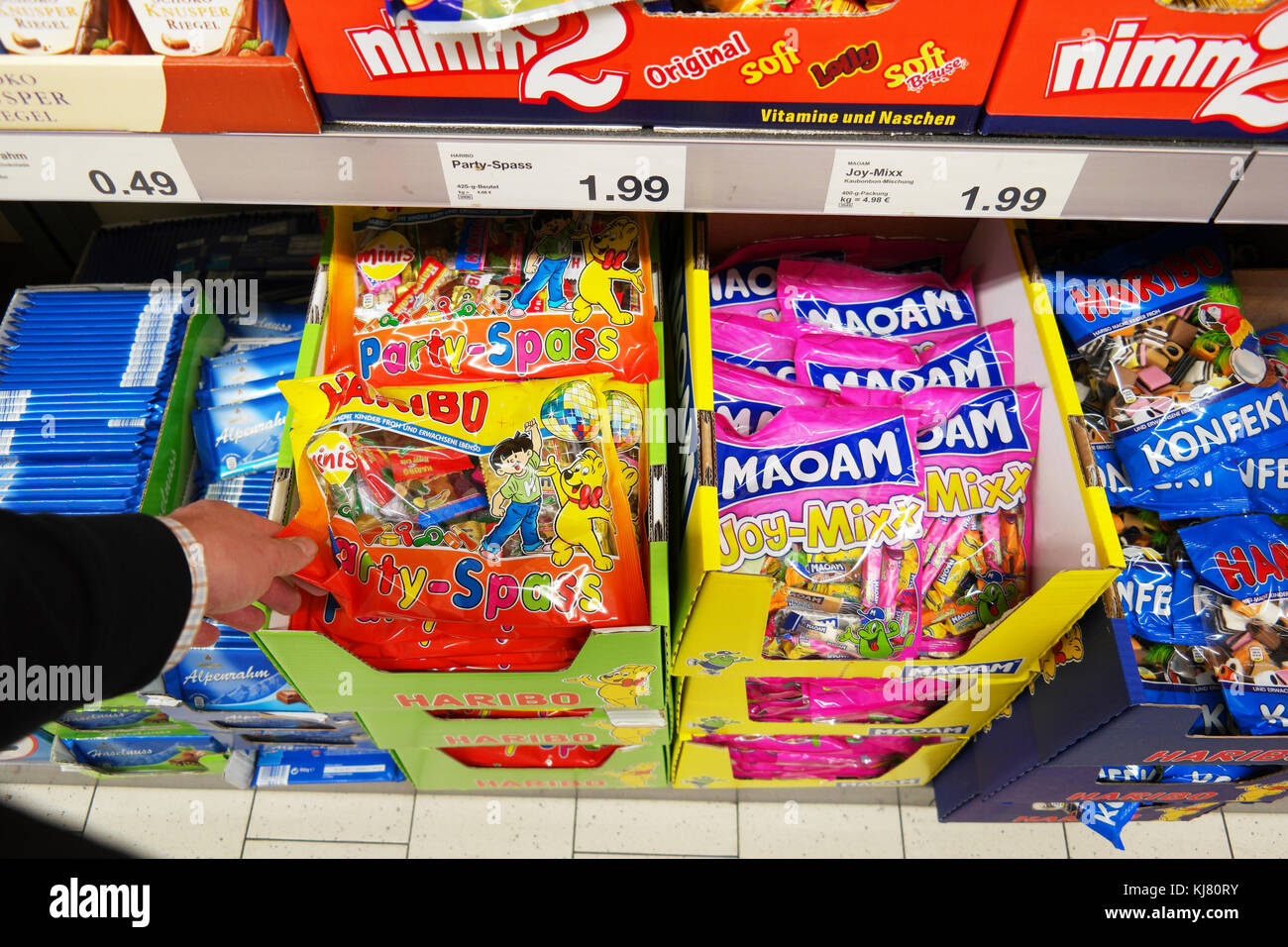 Candy in a ALDI supermarket Stock Photo 166133407 Alamy