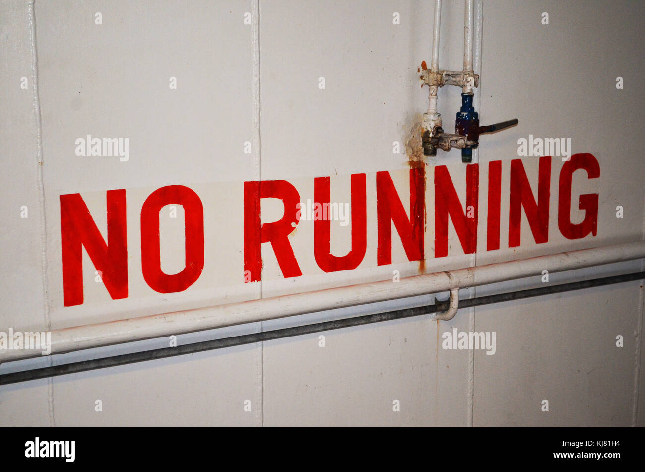 no running sign in class