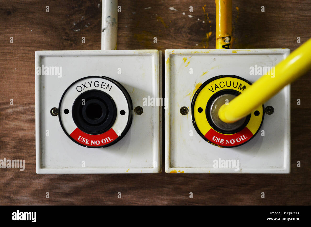 Hospital Oxygen and vacuum outlets in New Delhi India Stock Photo Alamy