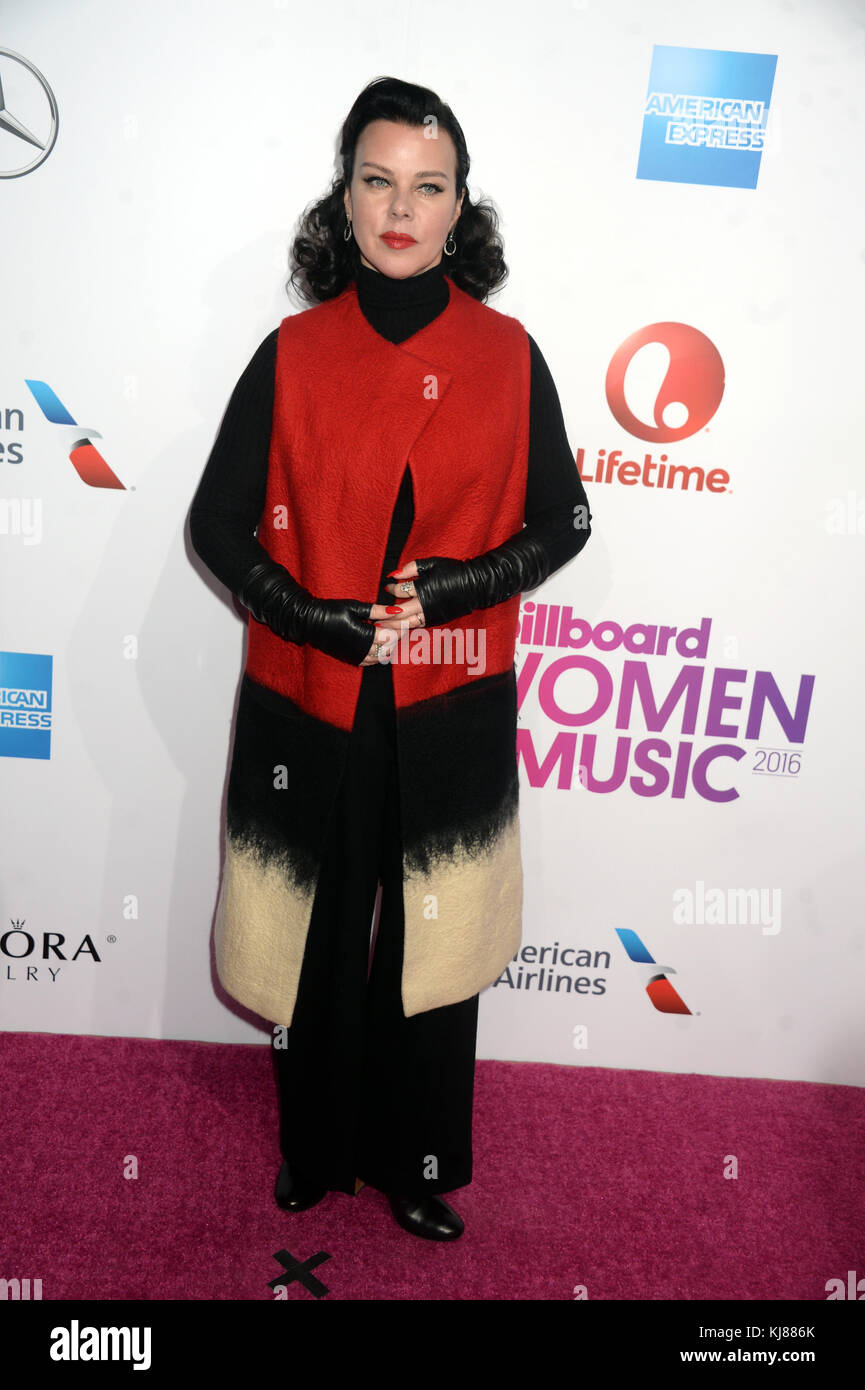 Debi mazar hi-res stock photography and images - Alamy