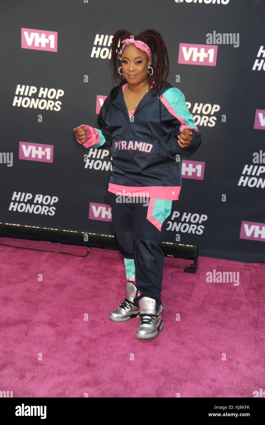 NEW YORK, NY - JULY 11: Da Brat attends the 2016 VH1 Hip Hop Honors: All  Hail The Queens at Hammerstein Ballroom on July 11, 2016 in New York City  People: Da Brat Stock Photo - Alamy