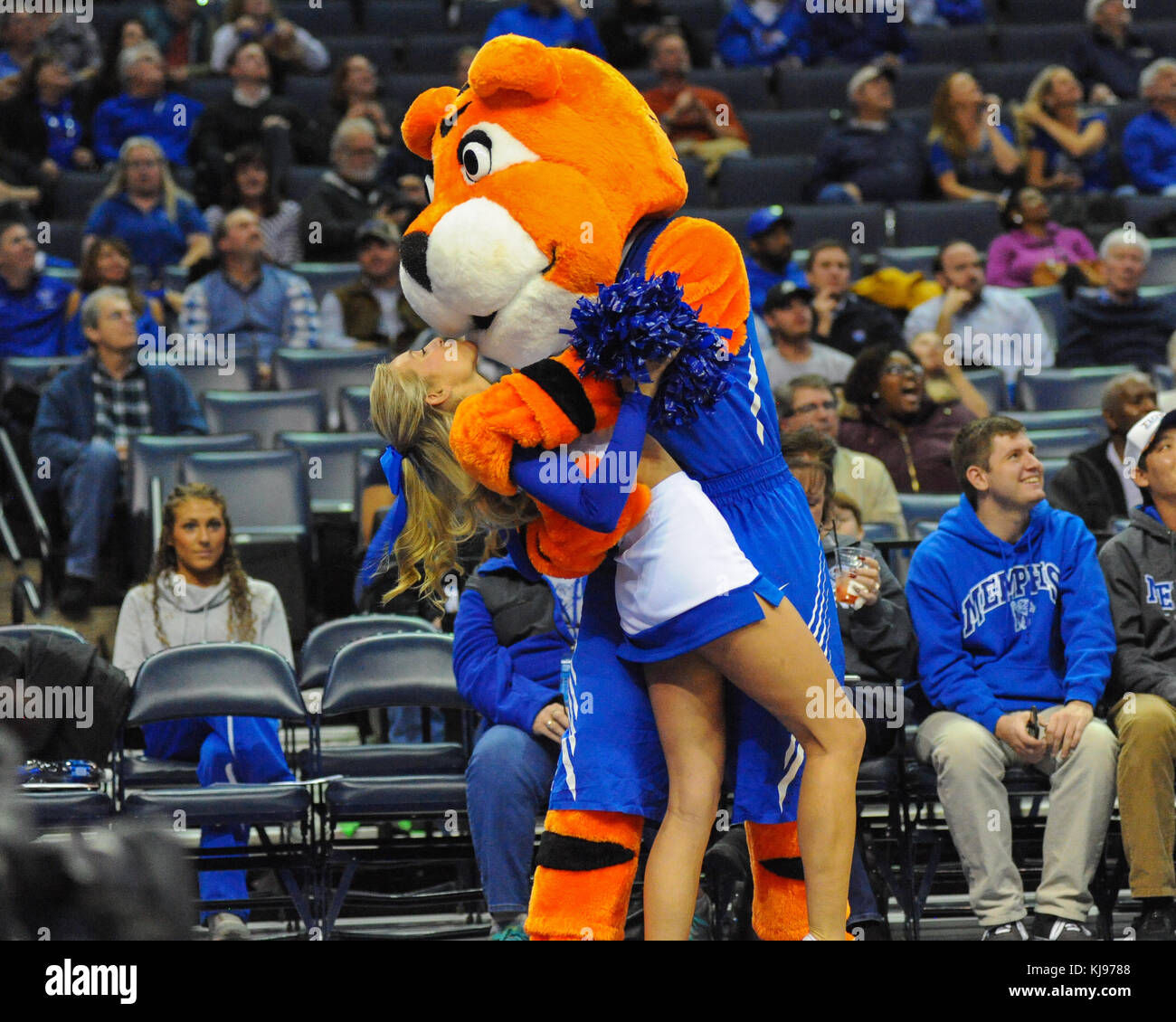 Pouncer Participating in the Over The Edge Mascot Challenge - University of  Memphis Athletics