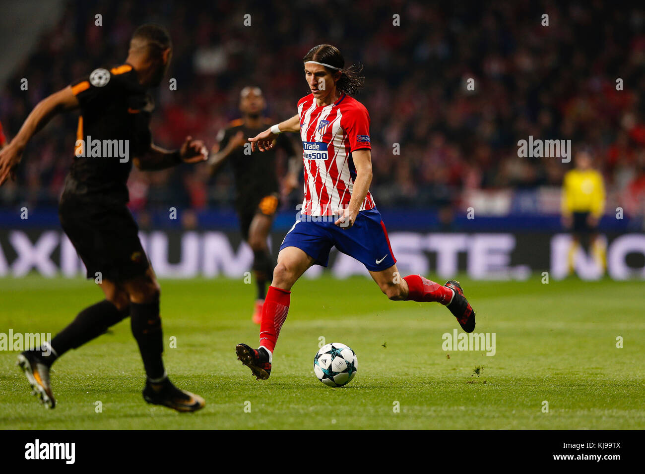 Madrid, Spain. 22nd November, 2017. Filipe Luis Kasmirski (3) Atletico de Madrid's player. UCL Champions League between Atletico de Madrid vs Roma at the Wanda Metropolitano stadium in Madrid, Spain, November 22, 2017 . Credit: Gtres Información más Comuniación on line, S.L./Alamy Live News Stock Photo